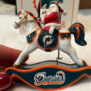 Danbury Mint 2007 Miami Dolphins Christmas ornament